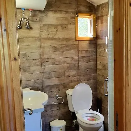 Κάμπινγκ Wooden House Corfu *